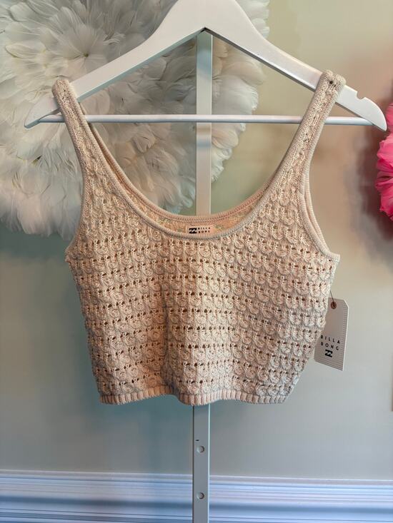 Billabong Tops - BILLABONG CROPPED CROCHET TOP SIZE S NWT